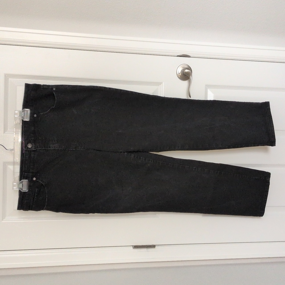 Gloria Vanderbilt Black Amanda Slim Jeans - 18S